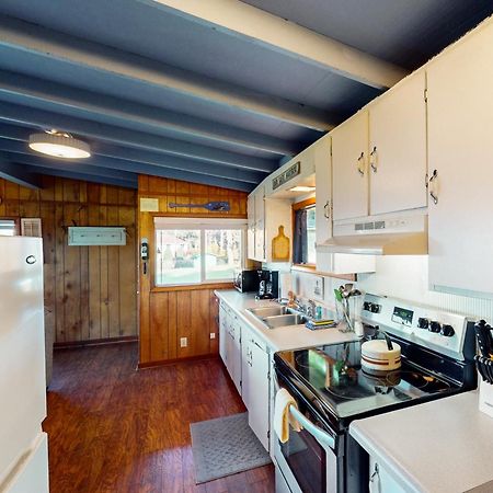 Sea Mist Cottage Searose Beach Exterior photo