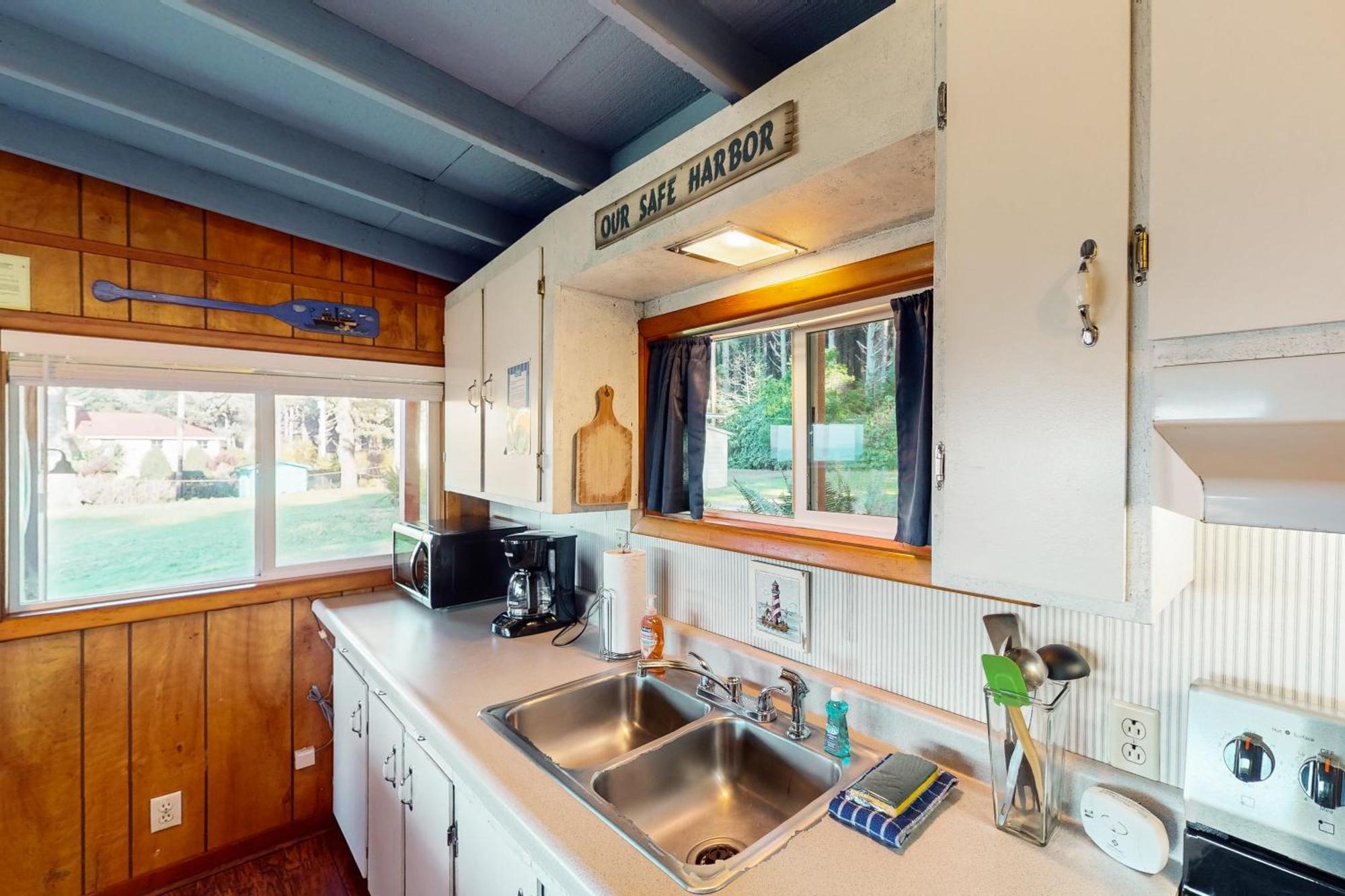 Sea Mist Cottage Searose Beach Exterior photo